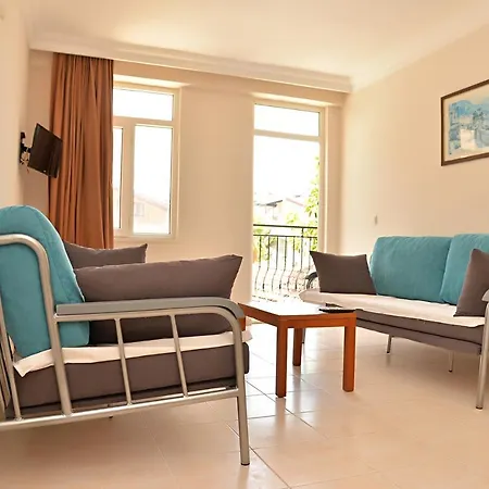 Apartmanhotel Kaya 3*