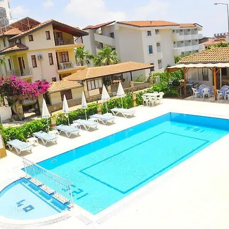 Apartmanhotel Kaya 3*